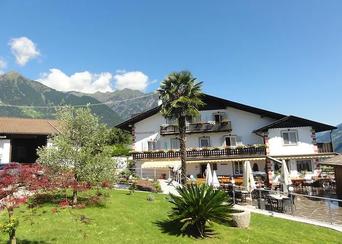 Hotel Garni Schneeburghof