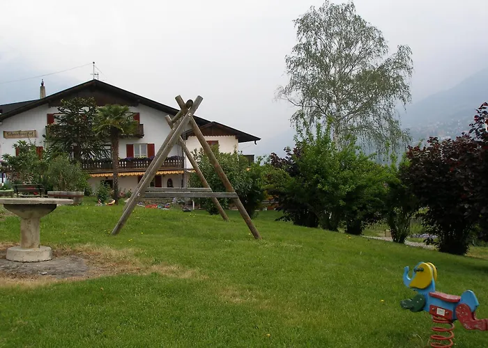 Hotel Garni Schneeburghof